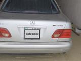 Mercedes-Benz E 320 2000 годаfor4 700 000 тг. в Актобе – фото 2