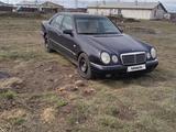 Mercedes-Benz E 230 1995 года за 1 800 000 тг. в Кокшетау – фото 2