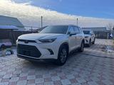 Toyota Grand Highlander 2024 года за 37 500 000 тг. в Уральск – фото 2