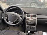 ВАЗ (Lada) Priora 2172 2013 годаfor1 300 000 тг. в Семей – фото 3