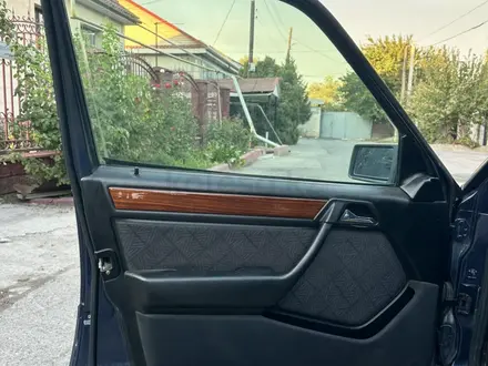 Mercedes-Benz E 220 1996 года за 2 500 000 тг. в Алматы – фото 5
