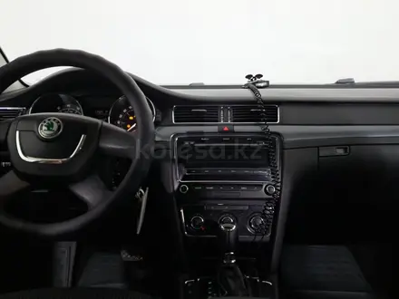 Skoda Superb 2012 года за 6 890 000 тг. в Астана – фото 13