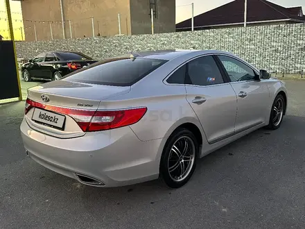 Hyundai Grandeur 2014 года за 8 500 000 тг. в Шымкент – фото 5