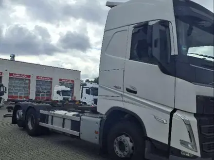 Volvo  FH 2022 года за 28 050 000 тг. в Алматы
