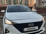 Hyundai Accent 2021 года за 7 300 000 тг. в Шымкент – фото 3