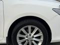 Toyota Camry 2013 годаүшін8 800 000 тг. в Туркестан – фото 9