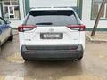 Toyota RAV4 2020 года за 9 000 000 тг. в Уральск – фото 4