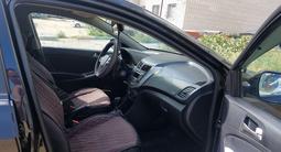 Hyundai Accent 2014 года за 5 600 000 тг. в Семей – фото 3