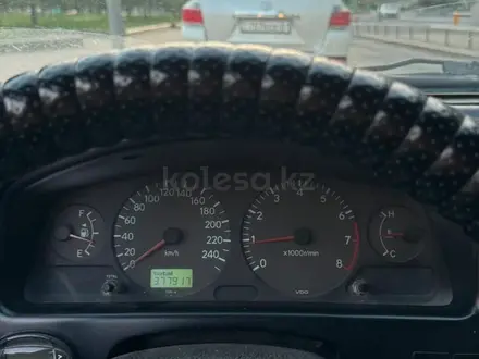 Toyota Avensis 2002 года за 2 000 000 тг. в Астана – фото 3