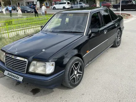 Mercedes-Benz E 280 1993 года за 1 800 000 тг. в Кызылорда – фото 3