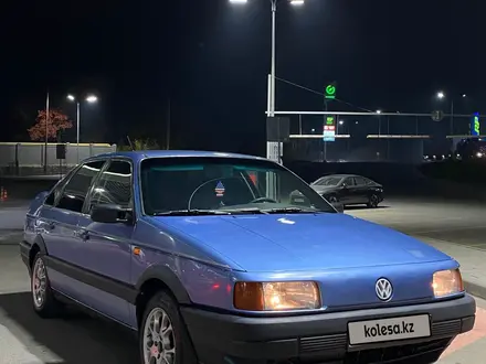 Volkswagen Passat 1993 года за 1 800 000 тг. в Алматы – фото 11