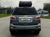 Chevrolet TrailBlazer 2022 года за 15 600 000 тг. в Алматы – фото 3