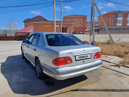 Mercedes-Benz E 280 1996 года за 3 200 000 тг. в Байконыр – фото 7