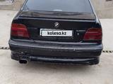 BMW 528 1997 года за 2 800 000 тг. в Шымкент – фото 4