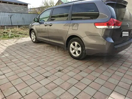 Toyota Sienna 2012 года за 12 500 000 тг. в Алматы – фото 5