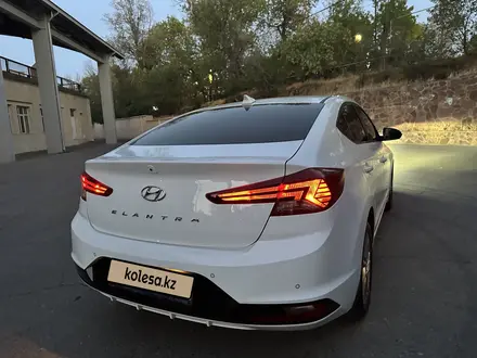 Hyundai Elantra 2019 года за 7 600 000 тг. в Тараз – фото 10