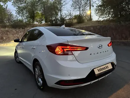 Hyundai Elantra 2019 года за 7 600 000 тг. в Тараз – фото 6