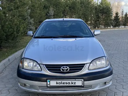 Toyota Avensis 2001 года за 3 600 000 тг. в Усть-Каменогорск – фото 4