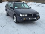 Volkswagen Passat 1994 годаfor2 200 000 тг. в Семей – фото 4