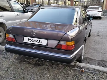 Mercedes-Benz E 230 1990 годаүшін1 550 000 тг. в Астана – фото 3