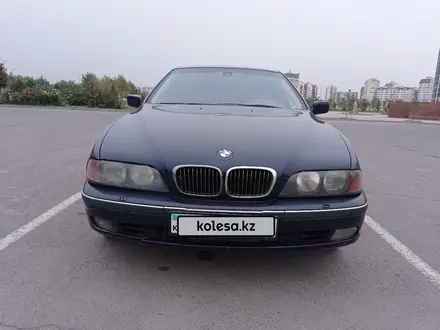 BMW 523 1997 года за 2 600 000 тг. в Алматы – фото 2