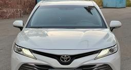 Toyota Camry 2018 года за 14 500 000 тг. в Алматы – фото 5