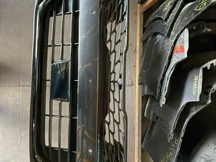 Бамперы бу оригинал на KIA HYUNDAI CHEVROLET за 10 000 тг. в Шымкент – фото 2