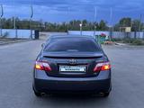 Toyota Camry 2007 года за 6 500 000 тг. в Актобе – фото 4