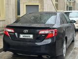 Toyota Camry 2013 годаүшін6 000 000 тг. в Актобе – фото 2