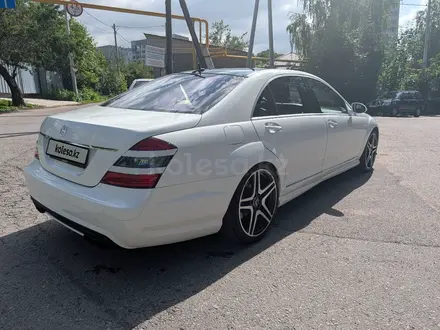 Mercedes-Benz S 500 2006 года за 9 000 000 тг. в Алматы – фото 11