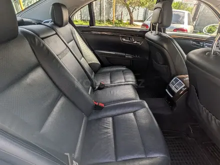 Mercedes-Benz S 500 2006 года за 9 000 000 тг. в Алматы – фото 18