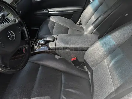 Mercedes-Benz S 500 2006 года за 9 000 000 тг. в Алматы – фото 26