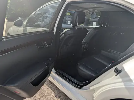 Mercedes-Benz S 500 2006 года за 9 000 000 тг. в Алматы – фото 27