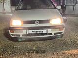 Volkswagen Golf 1993 годаfor1 950 000 тг. в Караганда – фото 2