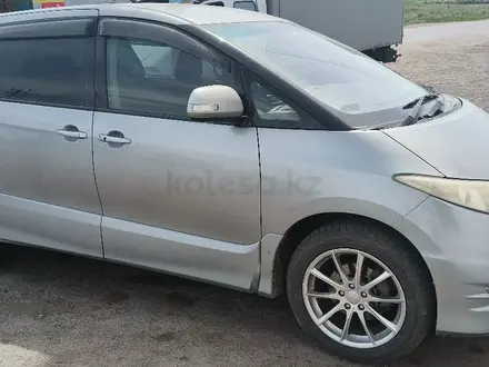 Toyota Estima 2007 года за 7 000 000 тг. в Астана
