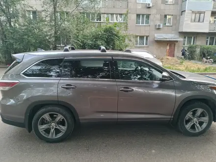 Toyota Highlander 2015 года за 14 500 000 тг. в Алматы – фото 14