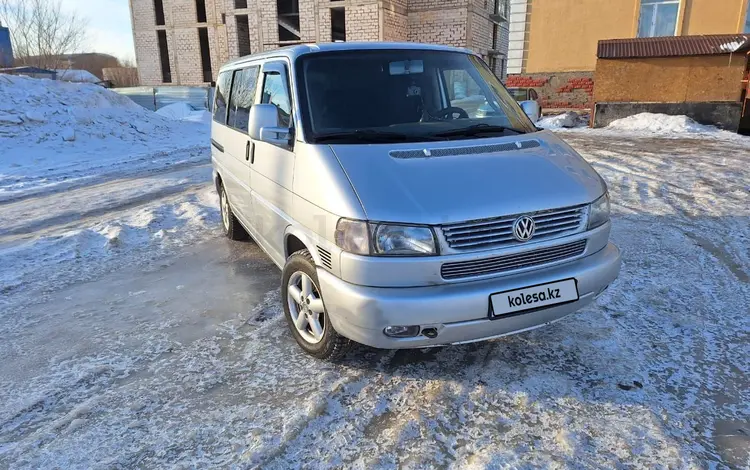 Volkswagen Multivan 2002 года за 6 500 000 тг. в Астана