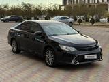 Toyota Camry 2016 года за 10 800 000 тг. в Актау – фото 2