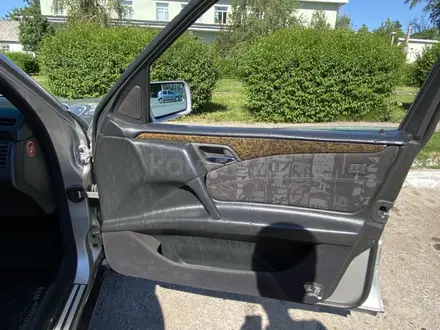 Mercedes-Benz E 200 1996 года за 2 500 000 тг. в Алматы – фото 11