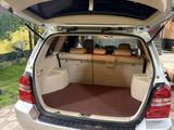 Toyota Highlander 2001 года за 6 800 000 тг. в Алматы – фото 3