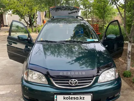 Toyota Avensis 2001 года за 3 600 000 тг. в Шымкент