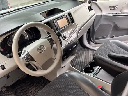Toyota Sienna 2012 года за 11 300 000 тг. в Алматы – фото 11