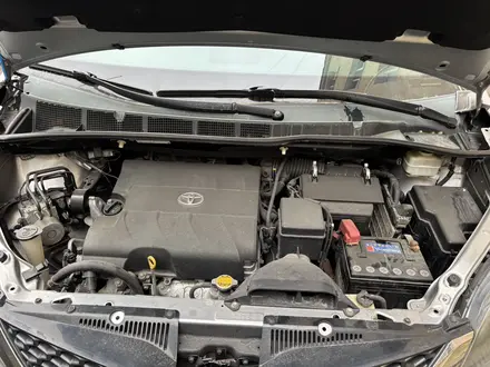 Toyota Sienna 2012 года за 11 300 000 тг. в Алматы – фото 12