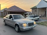 Mercedes-Benz E 300 1994 года за 1 900 000 тг. в Туркестан – фото 2