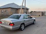 Mercedes-Benz E 300 1994 года за 1 900 000 тг. в Туркестан – фото 3