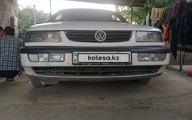 Volkswagen Passat 1994 годаүшін900 000 тг. в Шымкент