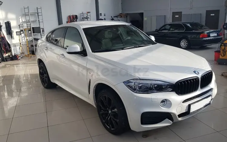 BMW X6 2017 года за 530 000 тг. в Павлодар