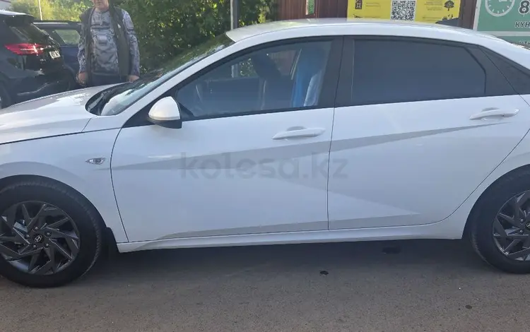Hyundai Elantra 2024 года за 9 200 000 тг. в Караганда