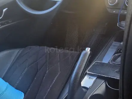 Hyundai Elantra 2024 года за 9 200 000 тг. в Караганда – фото 4