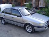 Volkswagen Passat 1996 года за 1 600 000 тг. в Семей – фото 2